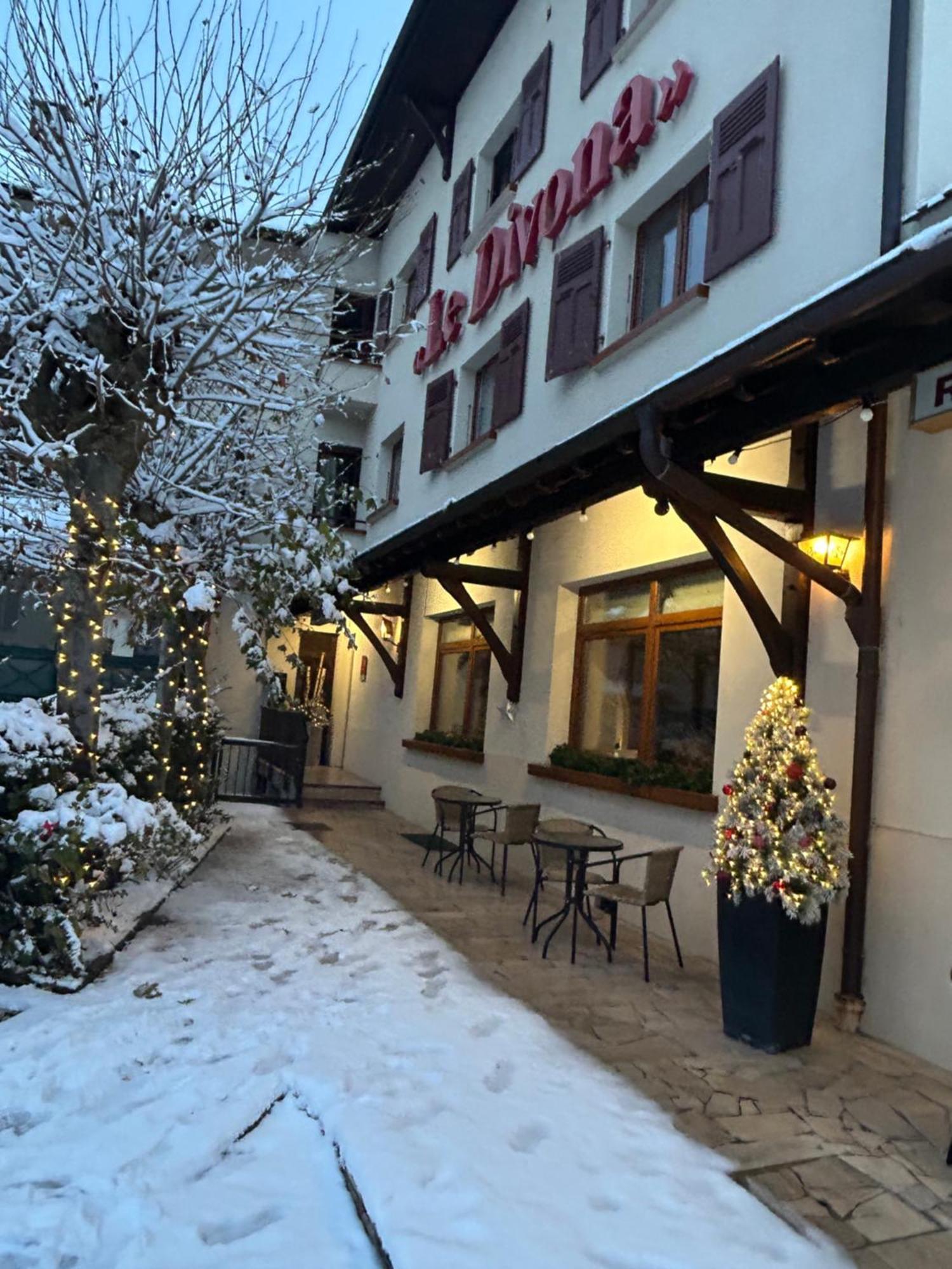 Hotel Le Divona "Au Coeur De Divonne" Exterior photo