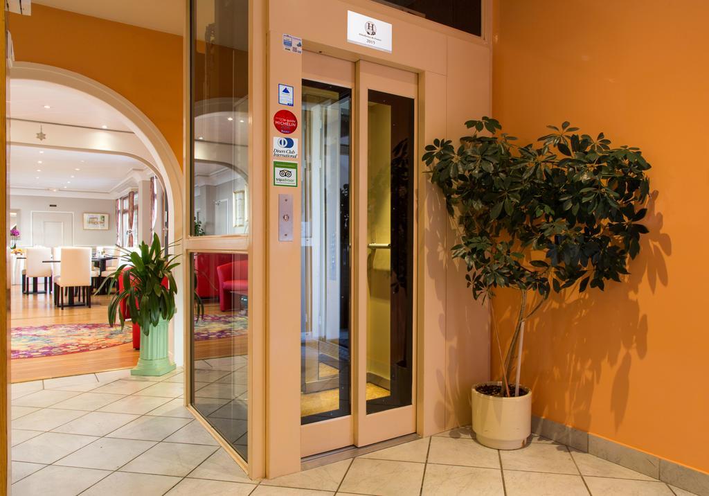 Hotel Le Divona "Au Coeur De Divonne" Exterior photo
